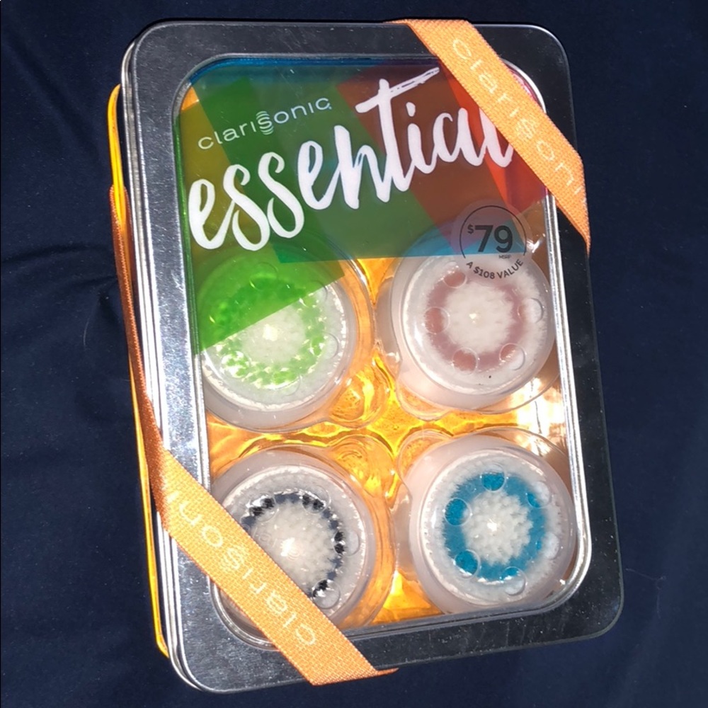 Clarisonic essential brush head set
